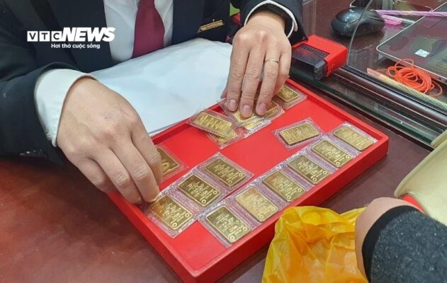 Giá Vàng SJC Hôm Nay “Tuột Phanh”, Nhà Đầu Tư Cảnh Giác Với Biến Động Ngắn Hạn vang hieu 9 09325097 631x400 - Giá Vàng SJC Hôm Nay “Tuột Phanh”, Nhà Đầu Tư Cảnh Giác Với Biến Động Ngắn Hạn