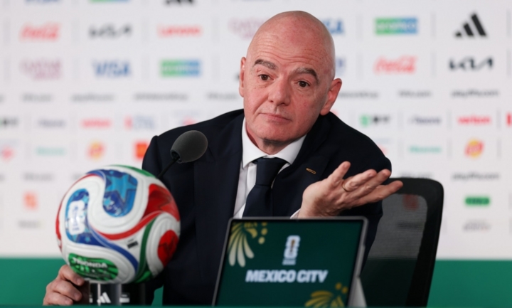 Mỉa mai Italy không được dự World Cup 2026, Chủ tịch FIFA bị chỉ trích world cup 2026 1 - Mỉa mai Italy không được dự World Cup 2026, Chủ tịch FIFA bị chỉ trích
